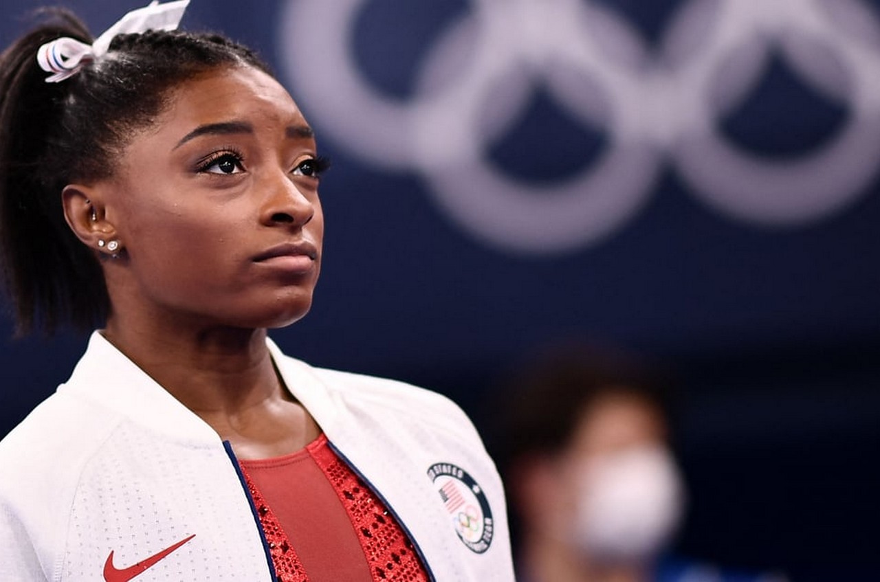  Simone Biles Withdrawing From the Team Final Sets a Powerful Example For Gymnasts Everywhere