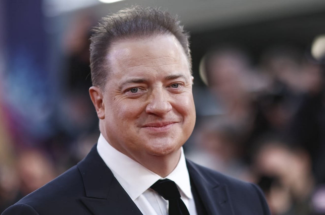  Brendan Fraser Triumphs in “The Whale” After Decades-Long Struggle With Depression