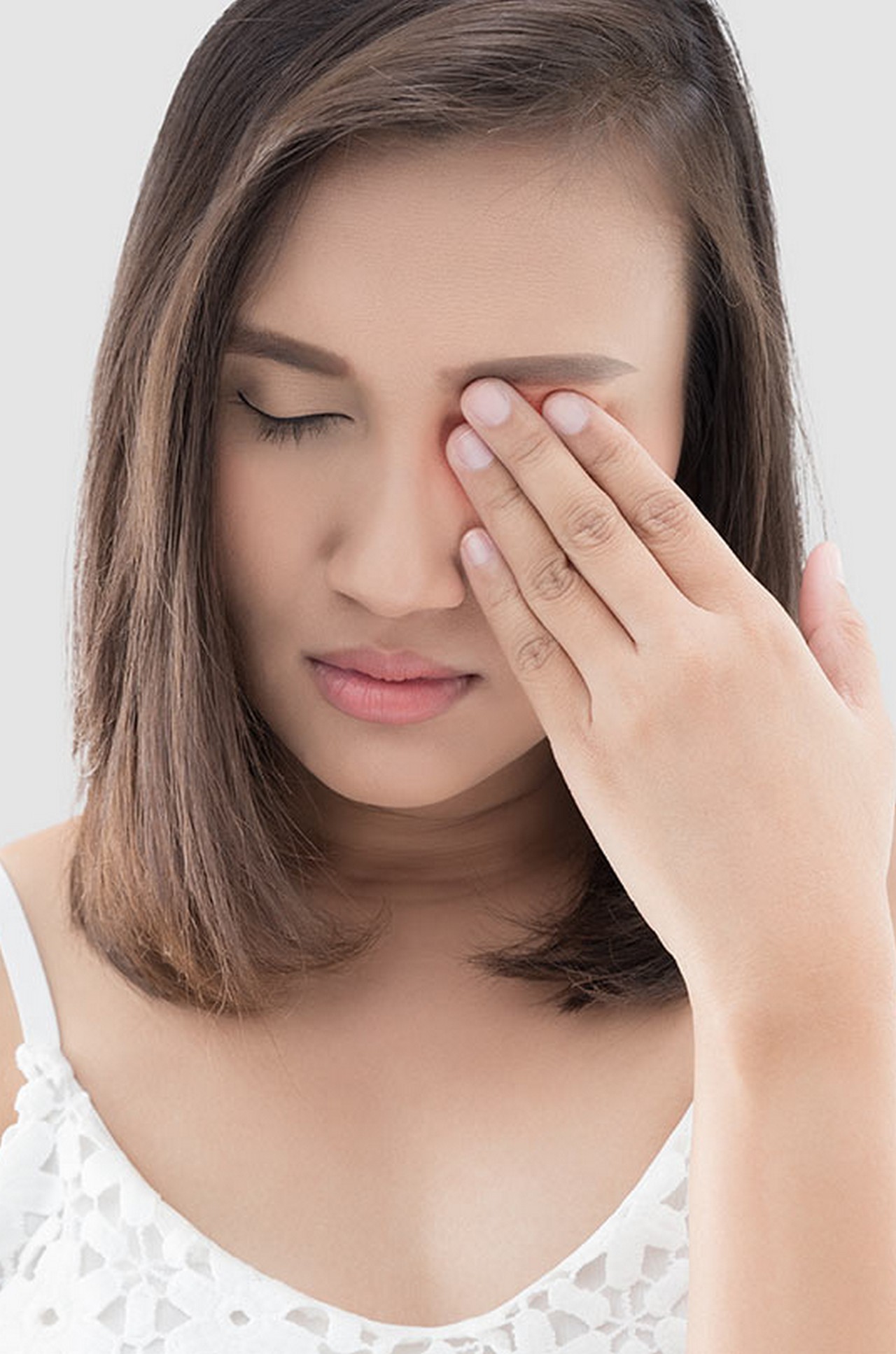  10 Effective Home Remedies To Treat Eye Infections