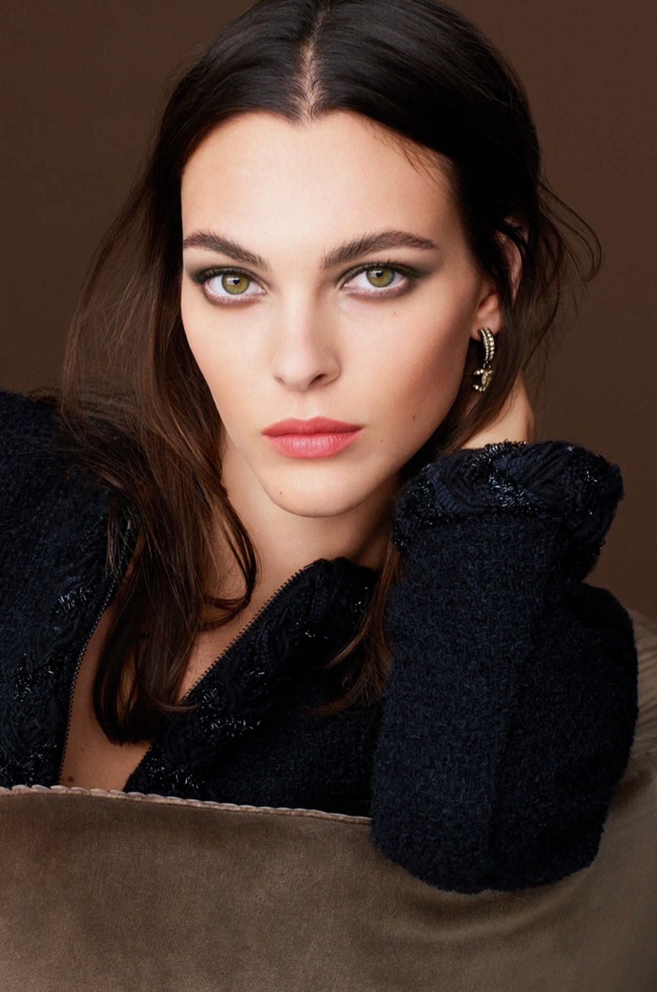  Vittoria Ceretti Takes the Spotlight for Chanel Makeup Fall 2021